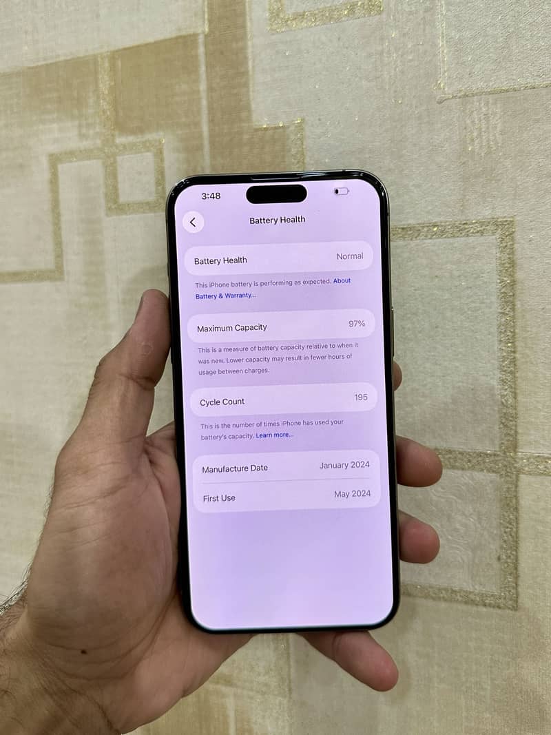 Apple iPhone 15 Pro Max 12