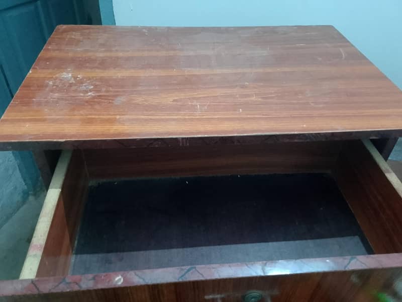 lamination cabinet 4 drawer 0
