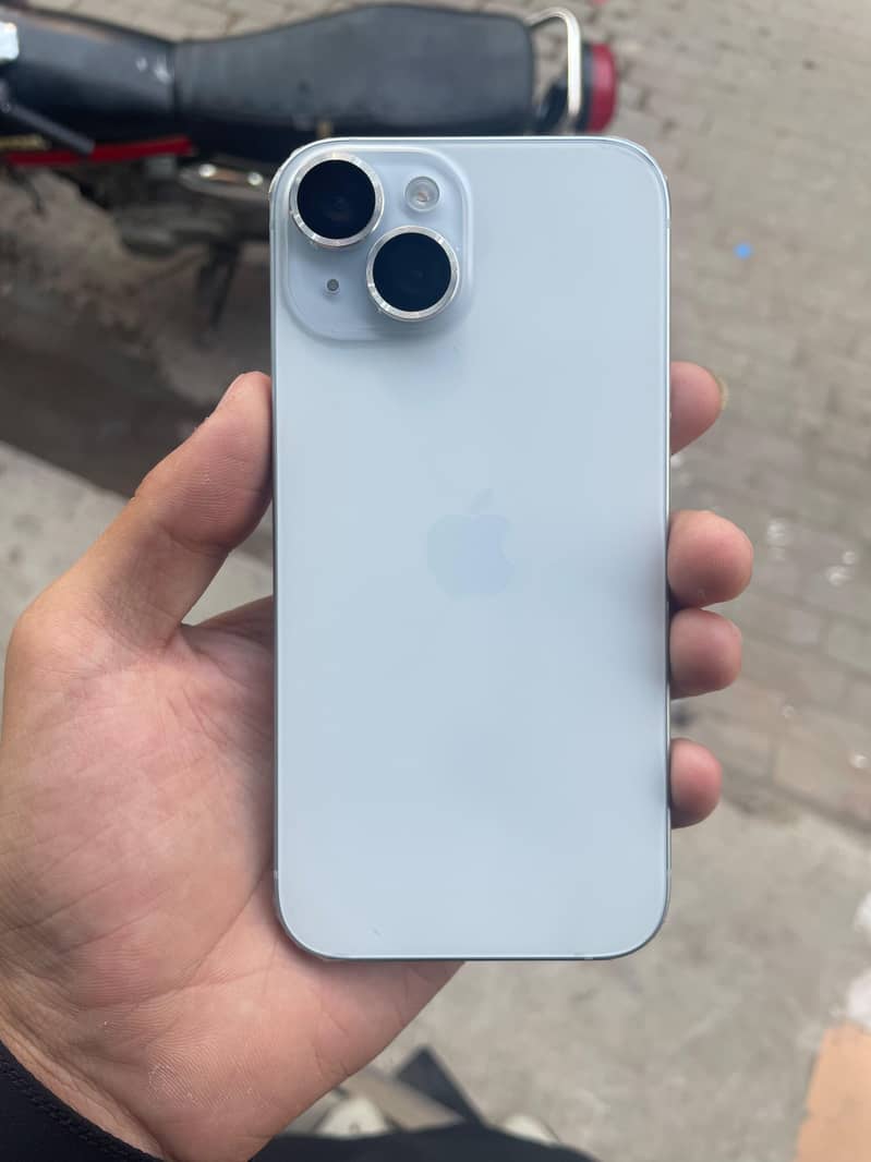 Apple iPhone 15 0