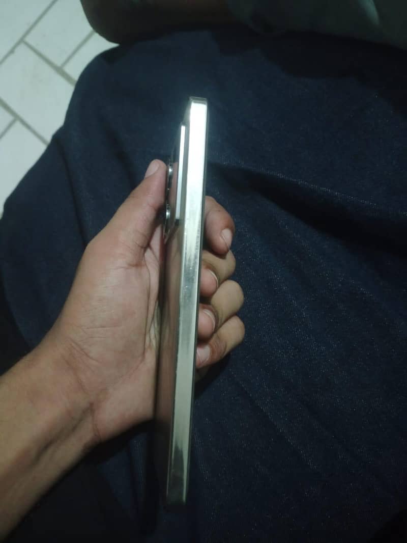 Infinix Note 40 0
