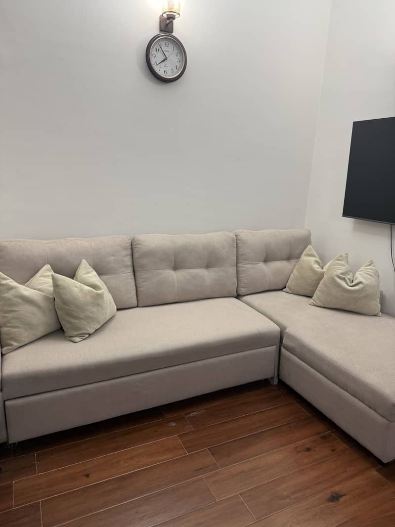 6 seater L shape with sofa combed 0