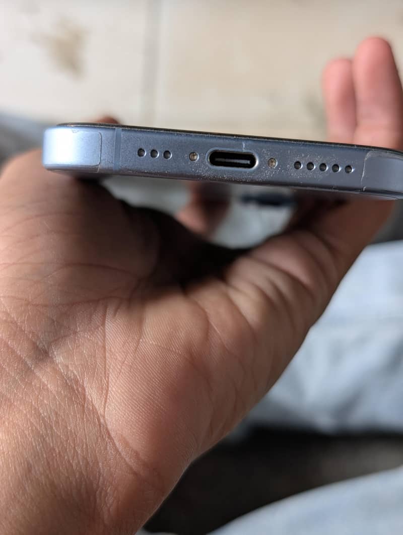 Apple iPhone 17 6