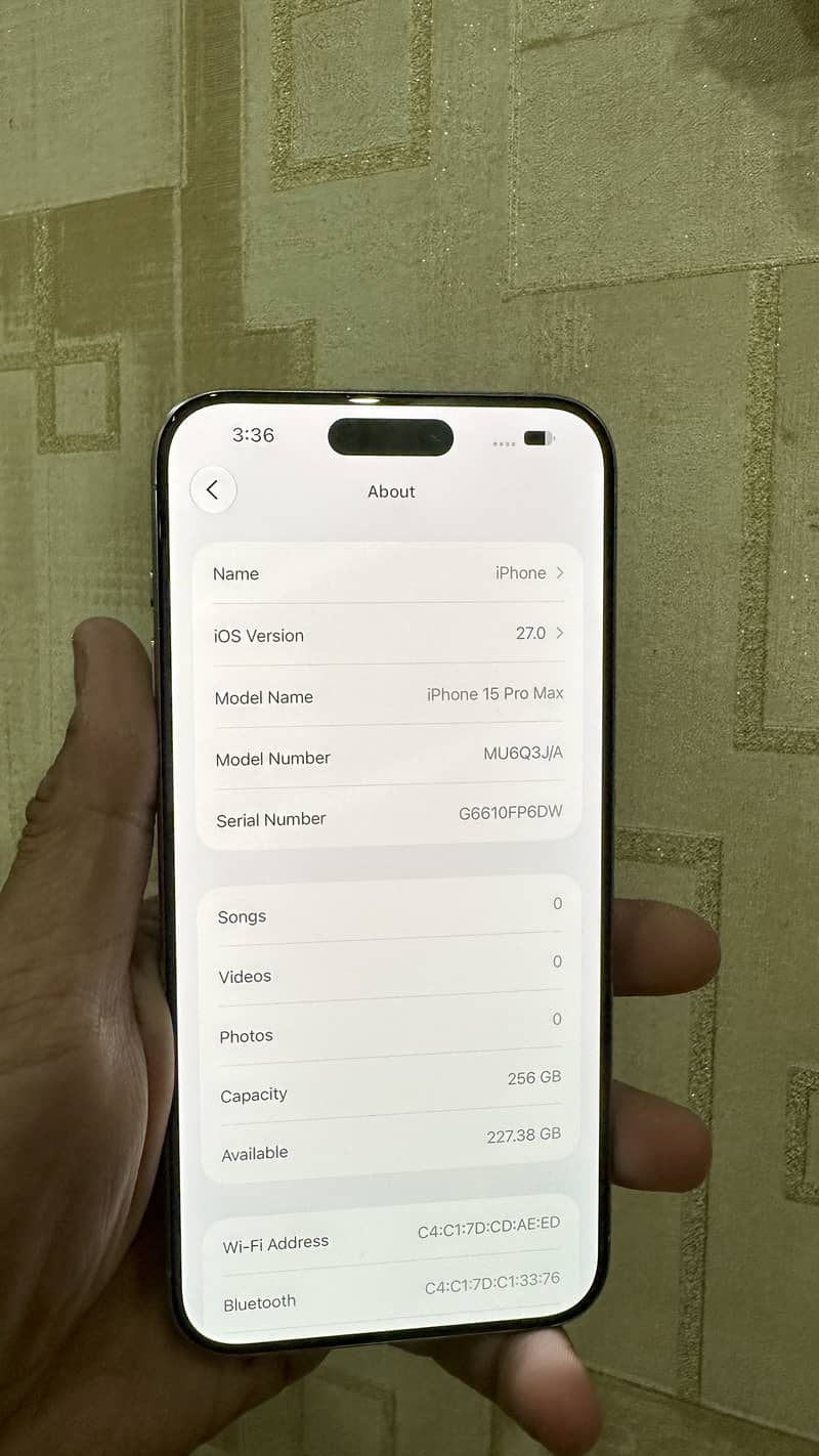 Apple iPhone 15 Pro Max 11