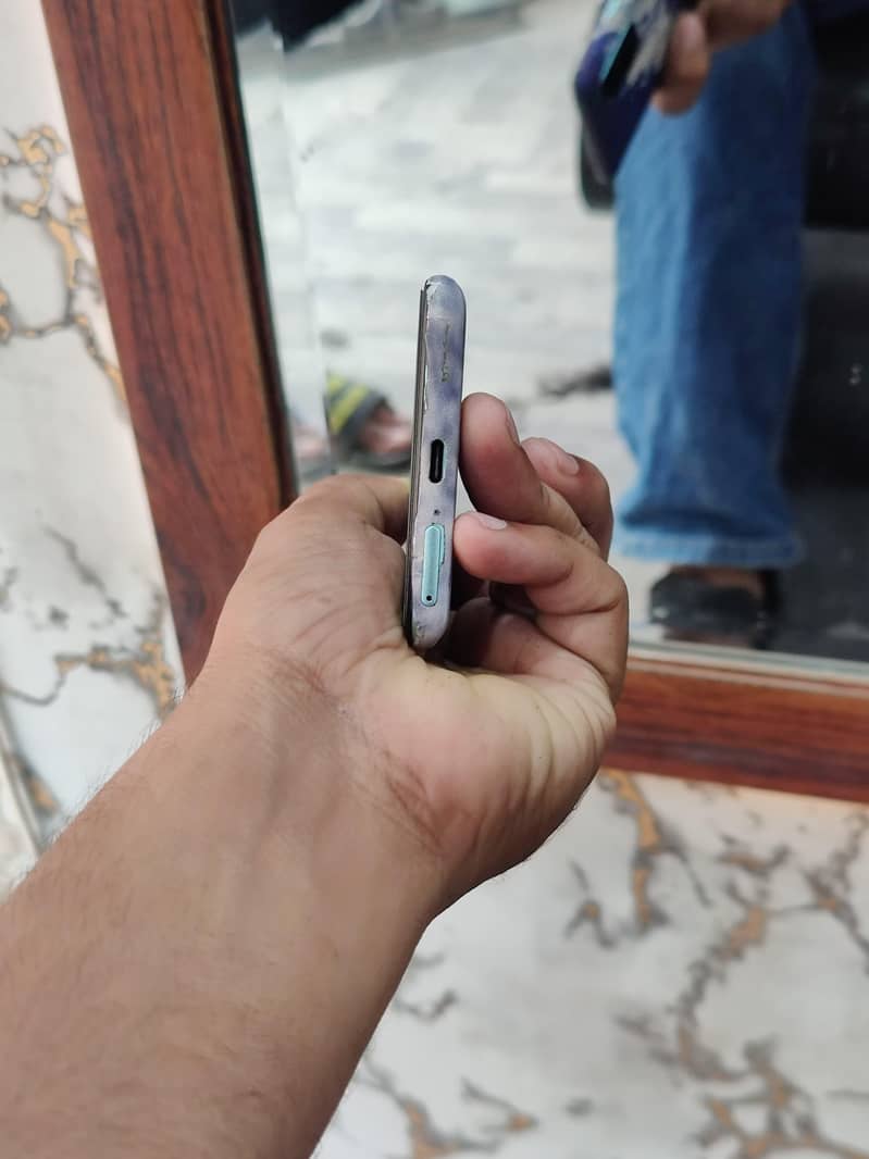 One Plus 8T 5