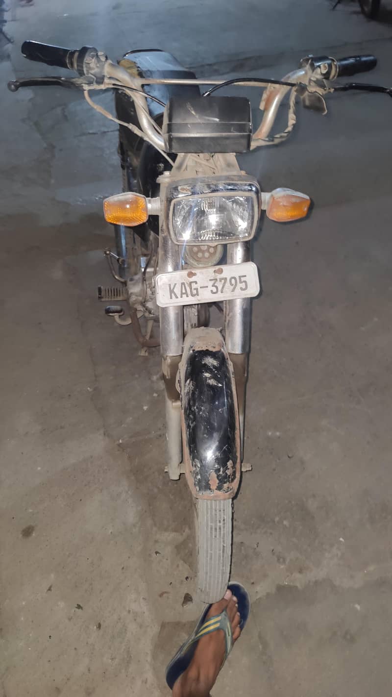 Honda CD 70 2