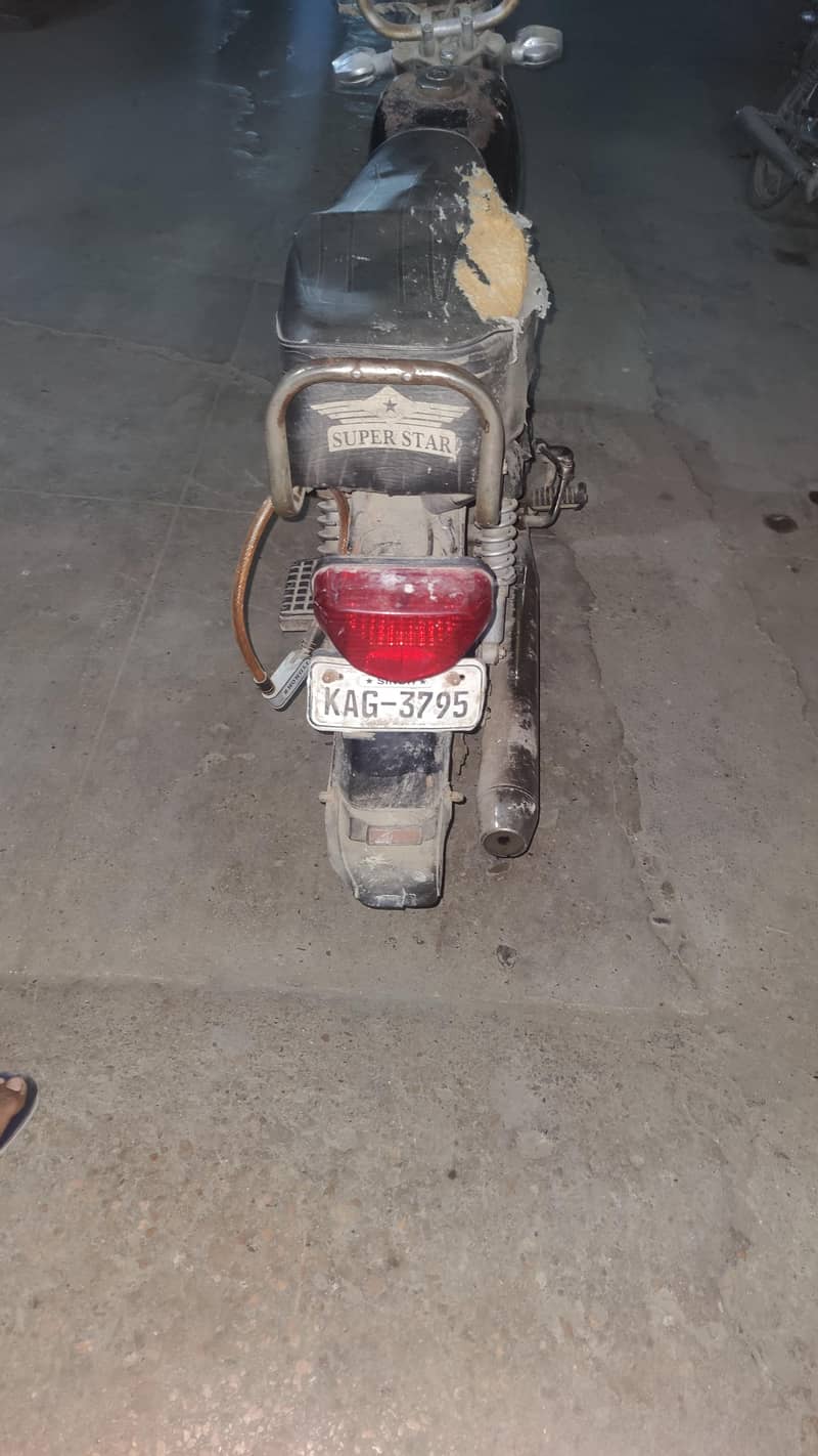 Honda CD 70 3
