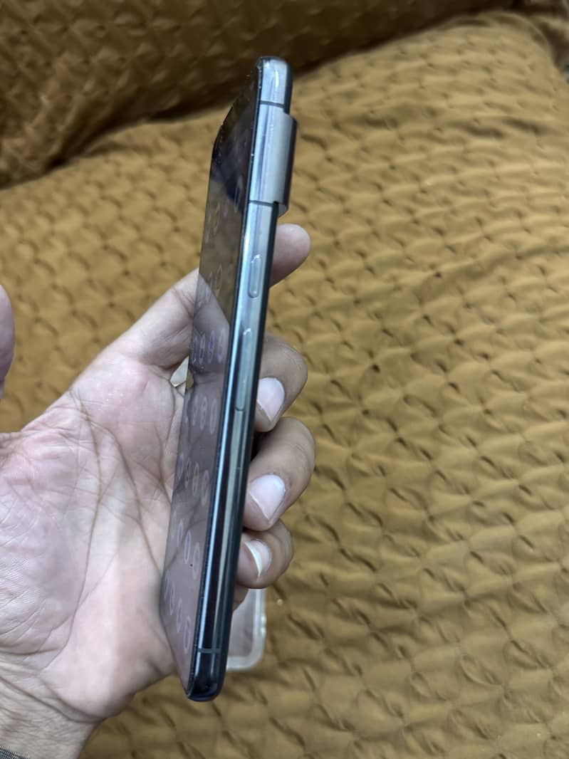 Google Pixel 8 Pro 7