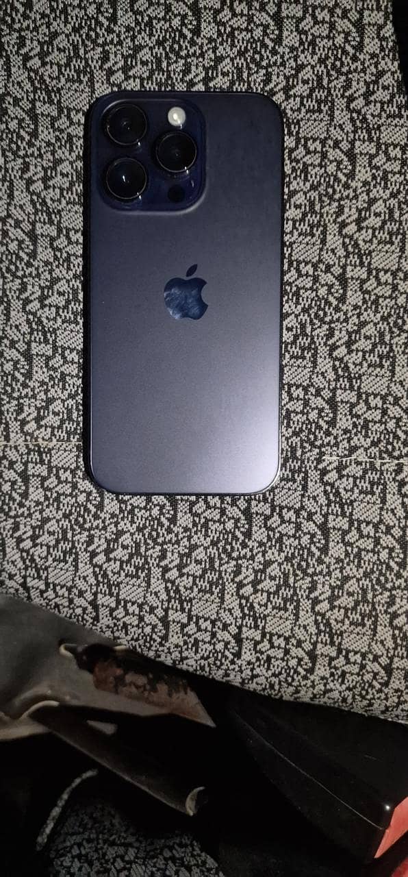 iph 14 pro 1