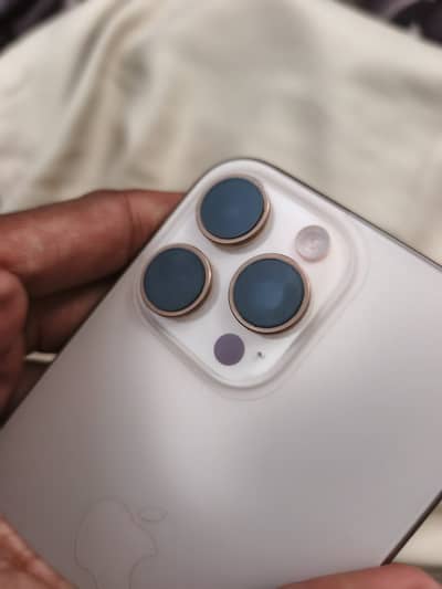 Iphone 16 pro max jv
