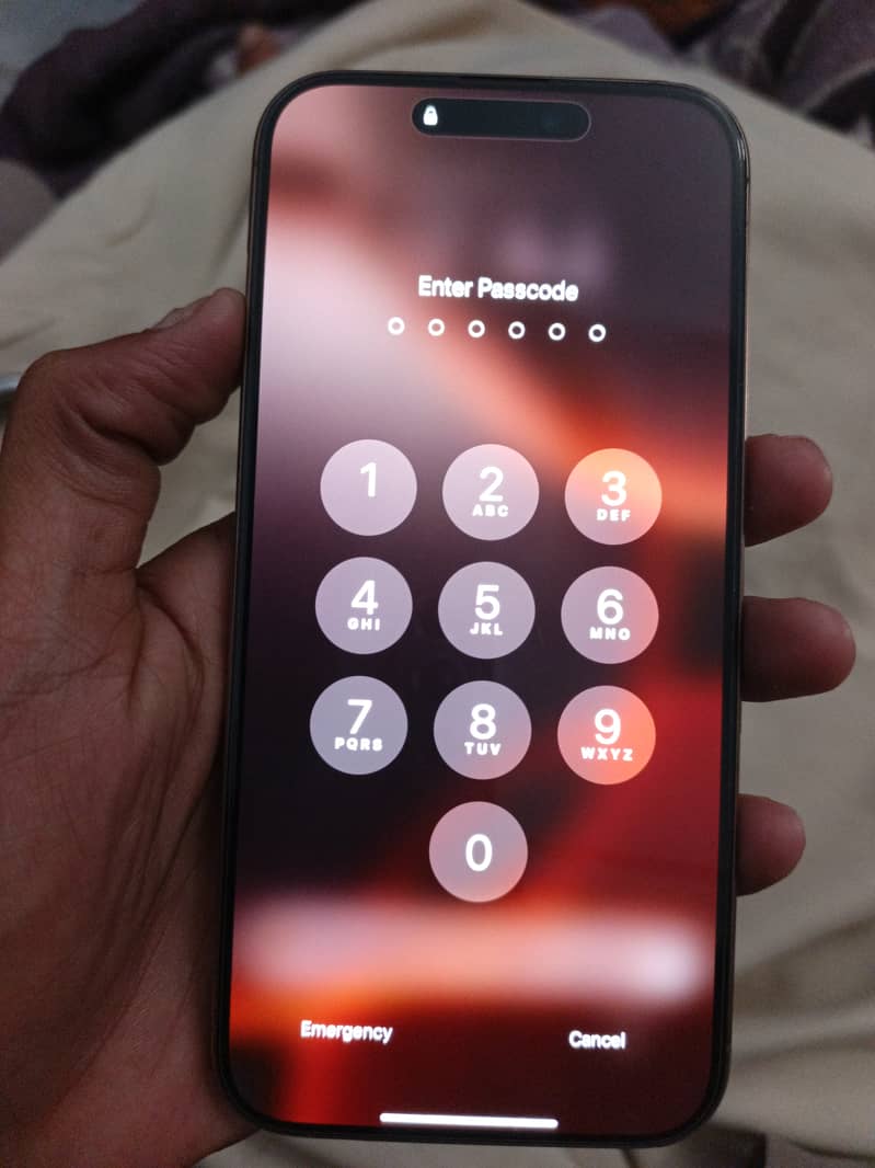 Iphone 16 pro max jv 4