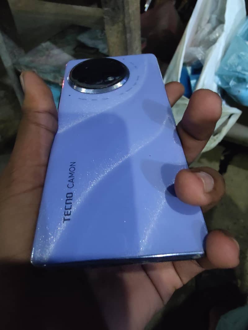 Tecno CAMON 30S 1