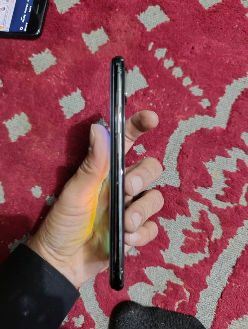 Apple iPhone X LLA model 2