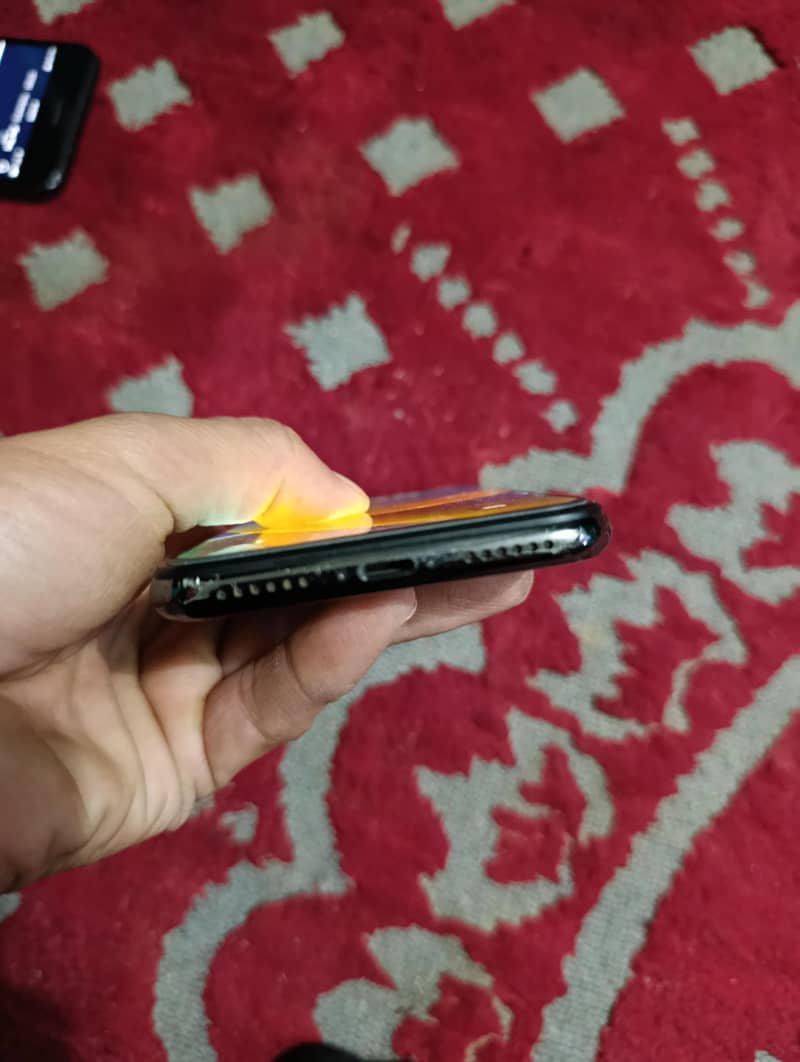 Apple iPhone X LLA model 5