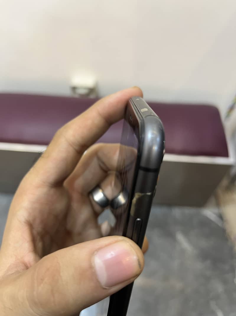 Apple iPhone 11 2