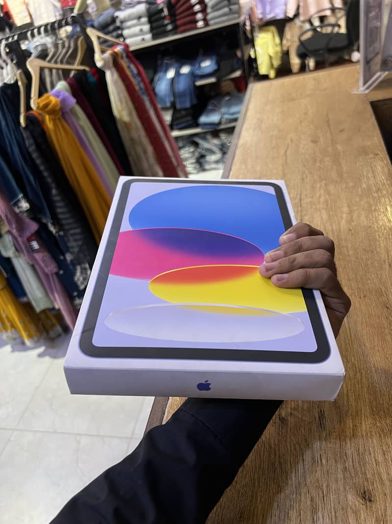 ipad (A16) Wi-Fi + Cellular 2