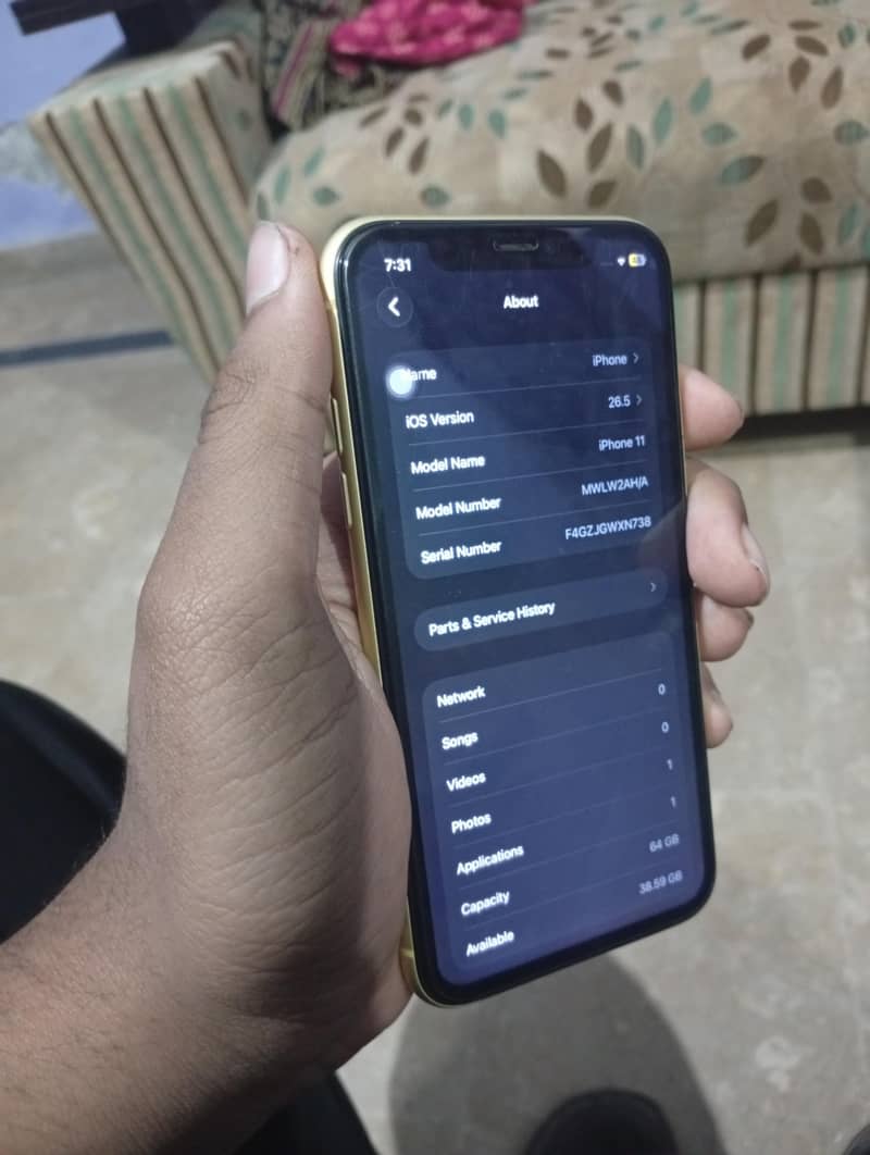 Apple iPhone 11 5