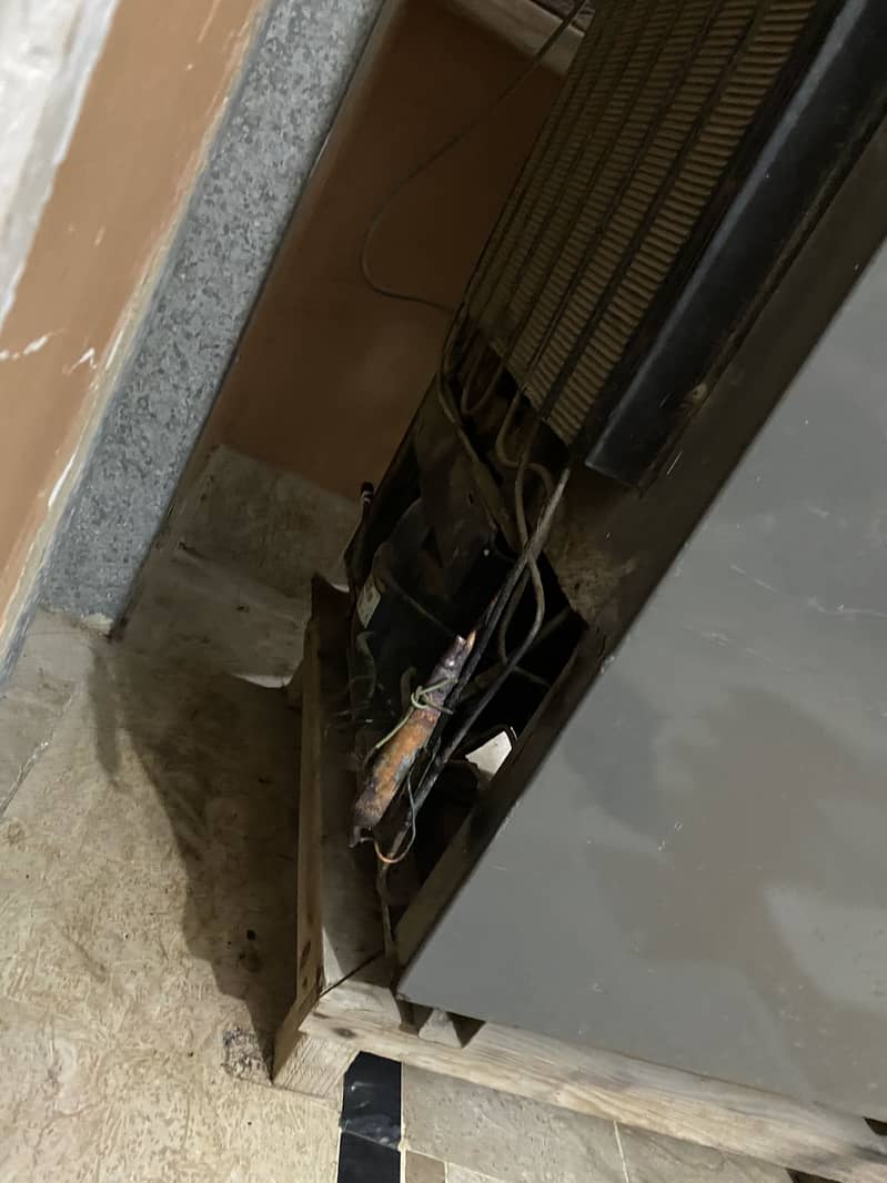 Refrigerator 2