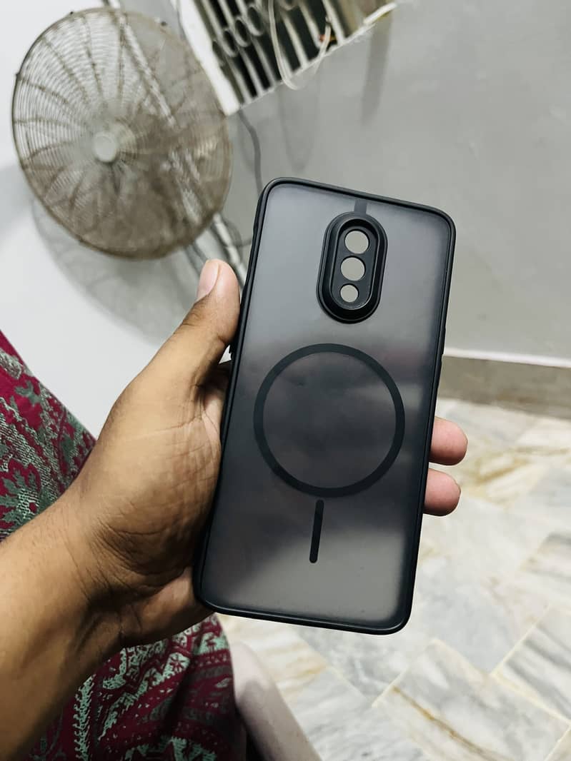 One Plus 6T 3