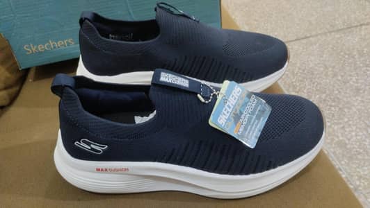 ORIGINAL Sketchers 100% import from Vietnam Size 8 number