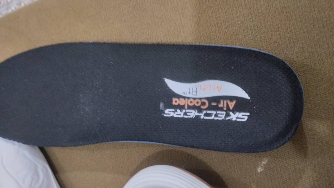 ORIGINAL Sketchers 100% import from Vietnam Size 8 number - Footwear ...