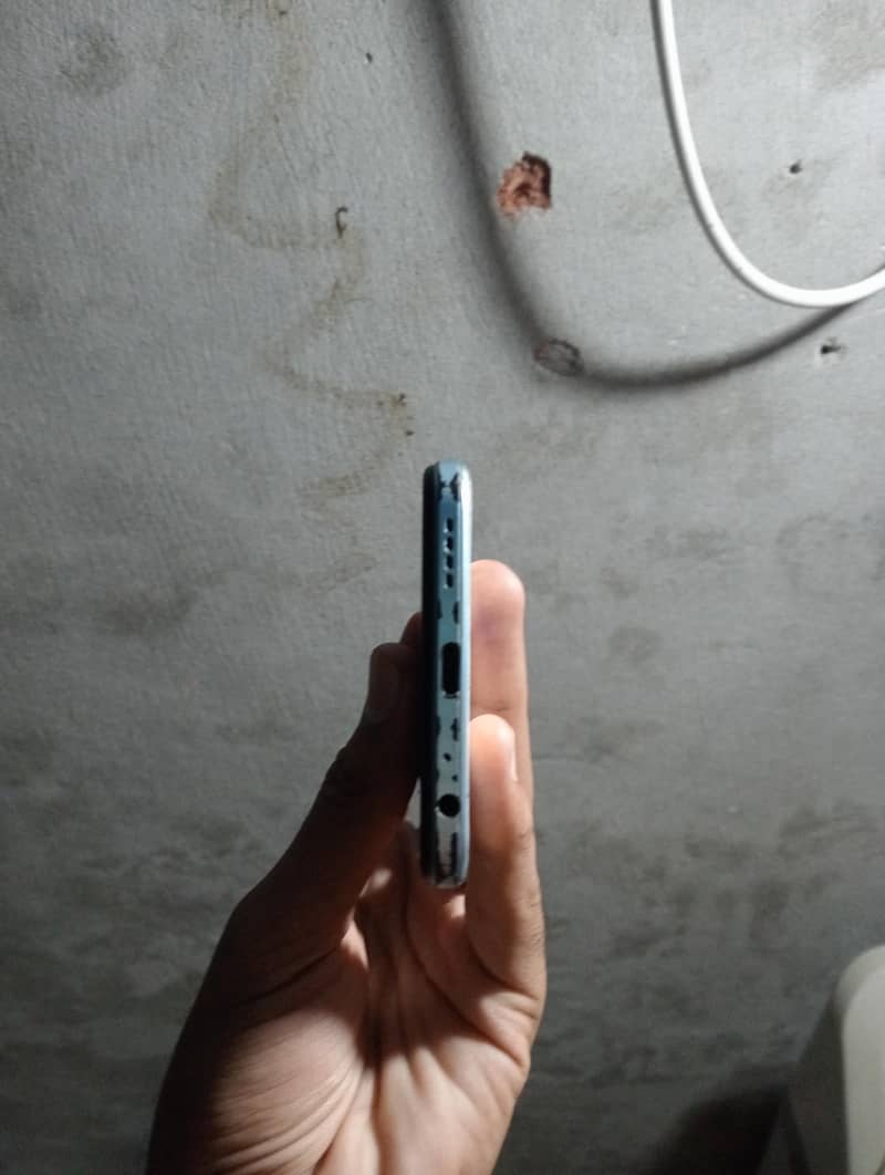 Vivo V21 2