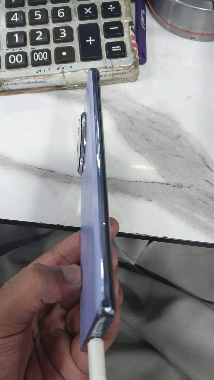 Tecno CAMON 30S 1