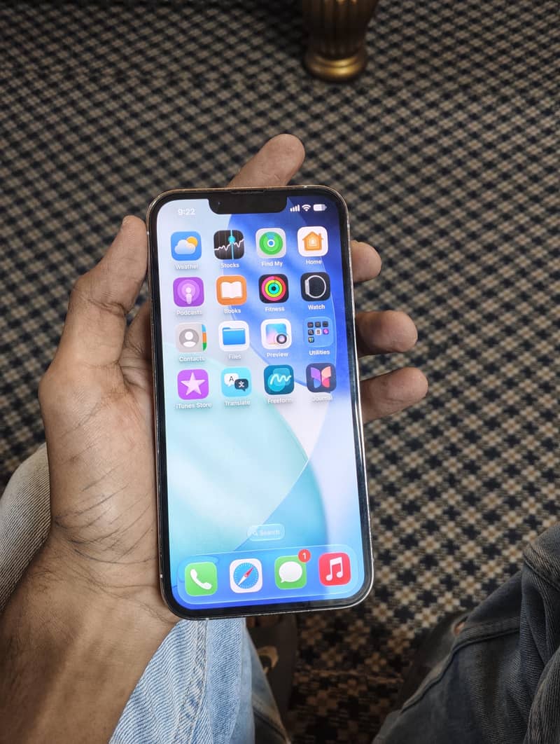 Apple iPhone 13 Pro 4