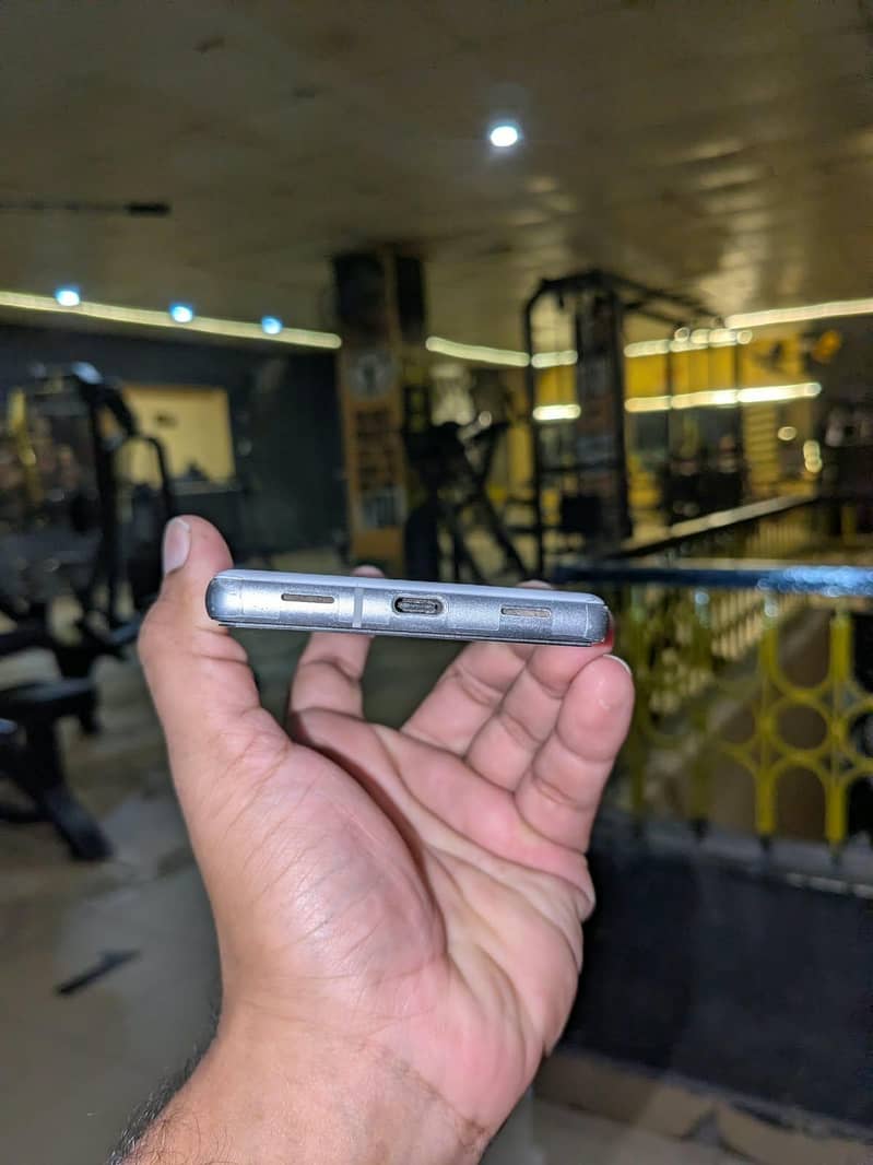 Google Pixel 7a 2