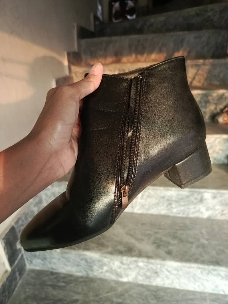 Ankle boots 1