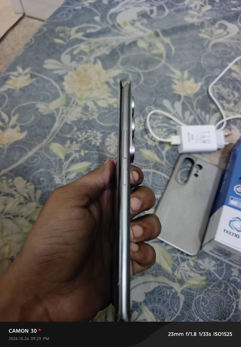 Tecno Camon 50 pro 2