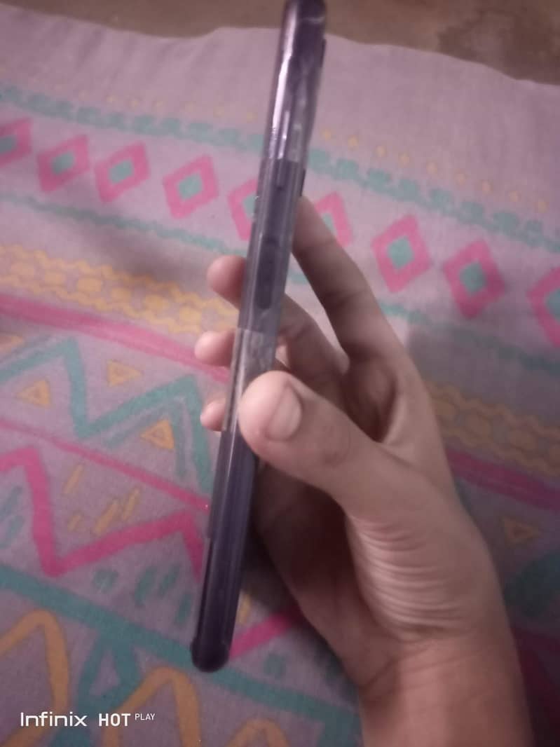 Samsung Mobile A13 4