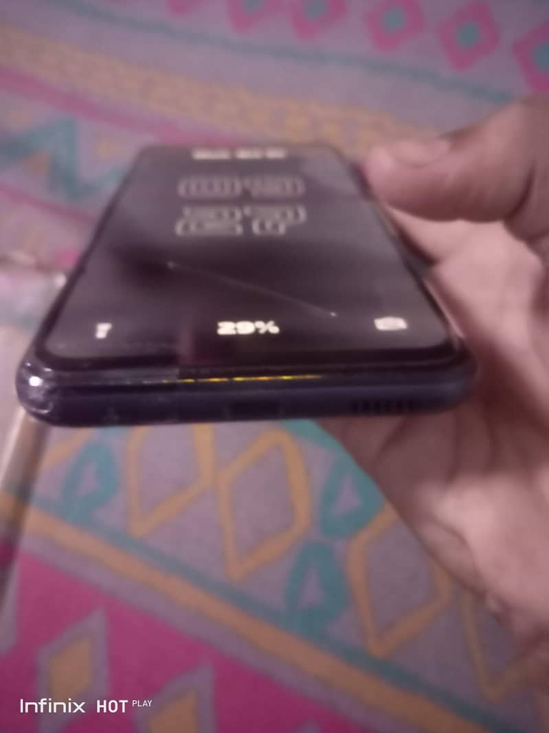Samsung Mobile A13 7