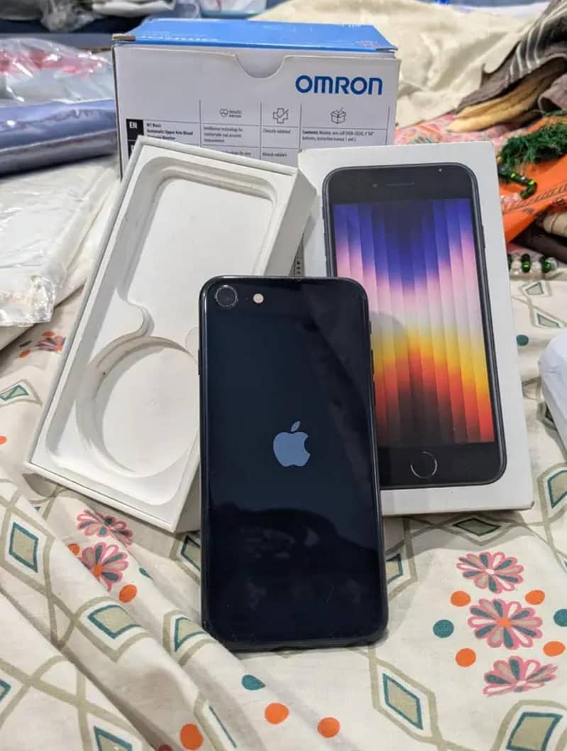 Apple iPhone SE 2023 Complete Box - Mobile Phones - 1120910644