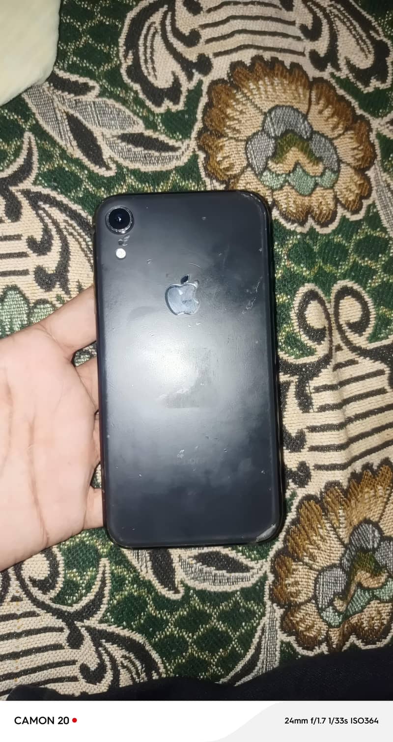 Apple iPhone XR 3
