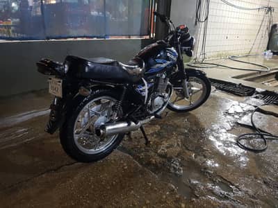 Suzuki GS 150 - 2020 Model