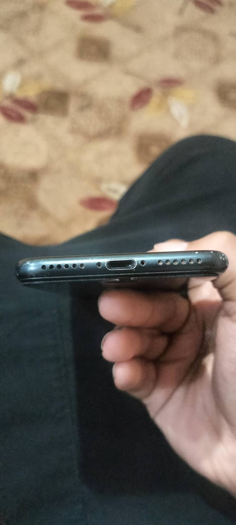 Apple iPhone 7 0