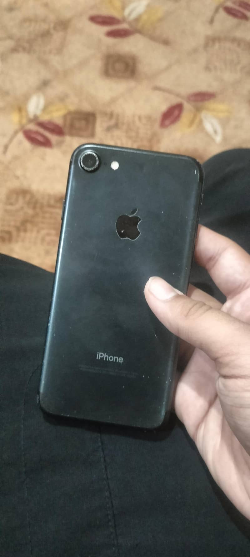 Apple iPhone 7 1