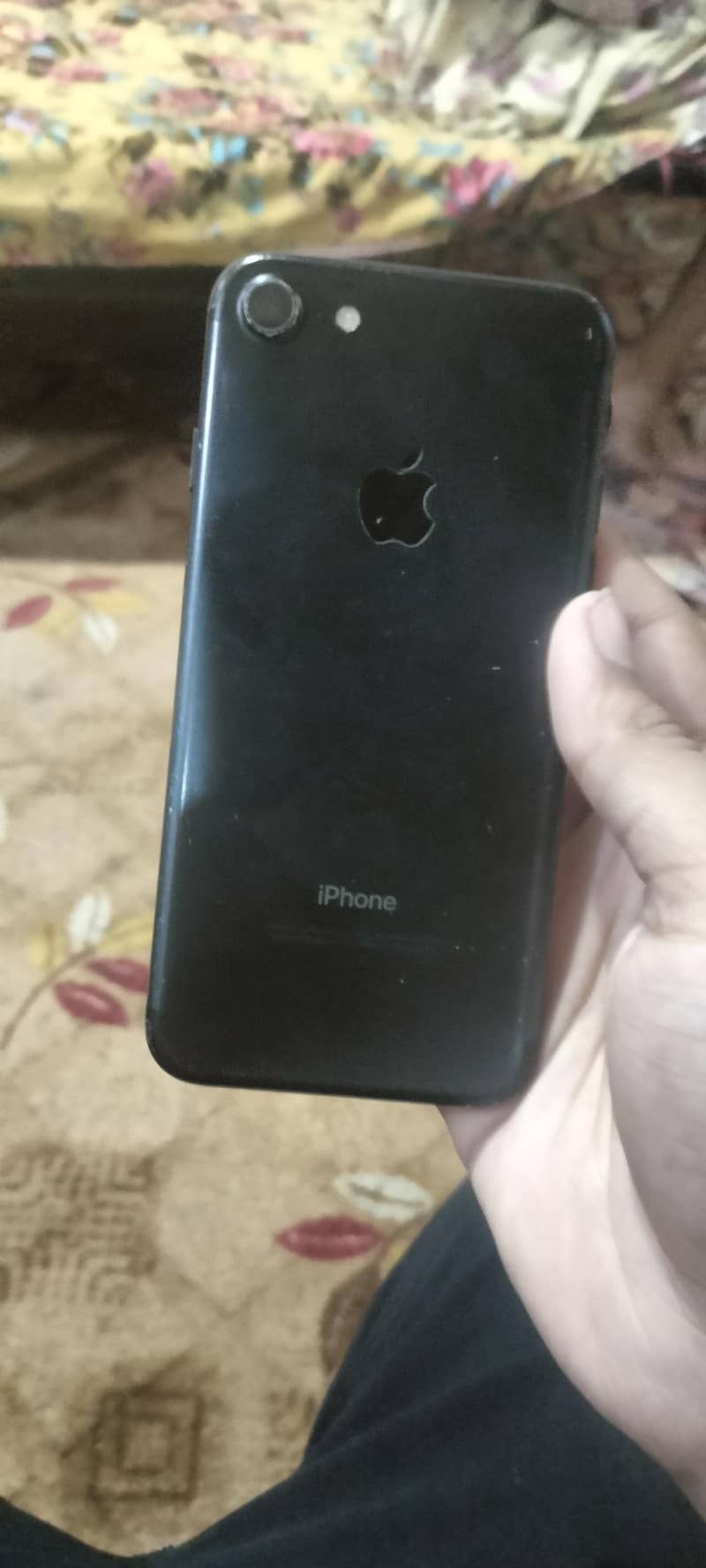 Apple iPhone 7 2