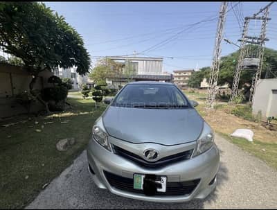 Toyota Vitz 2013/16 original and clean