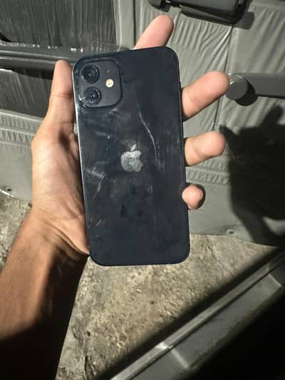Apple iPhone 12