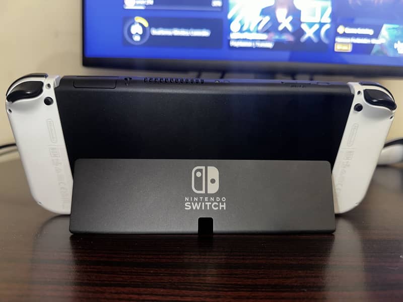 Nintendo Switch OLED 5