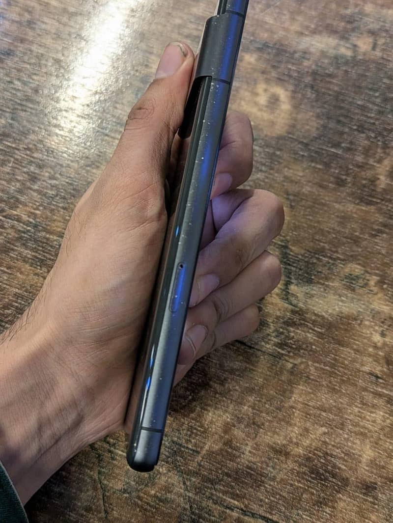 Google Pixel 7 4