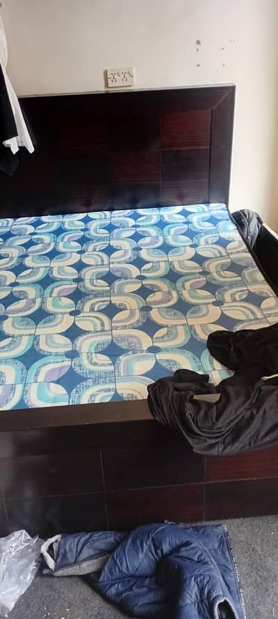 bed with mattress