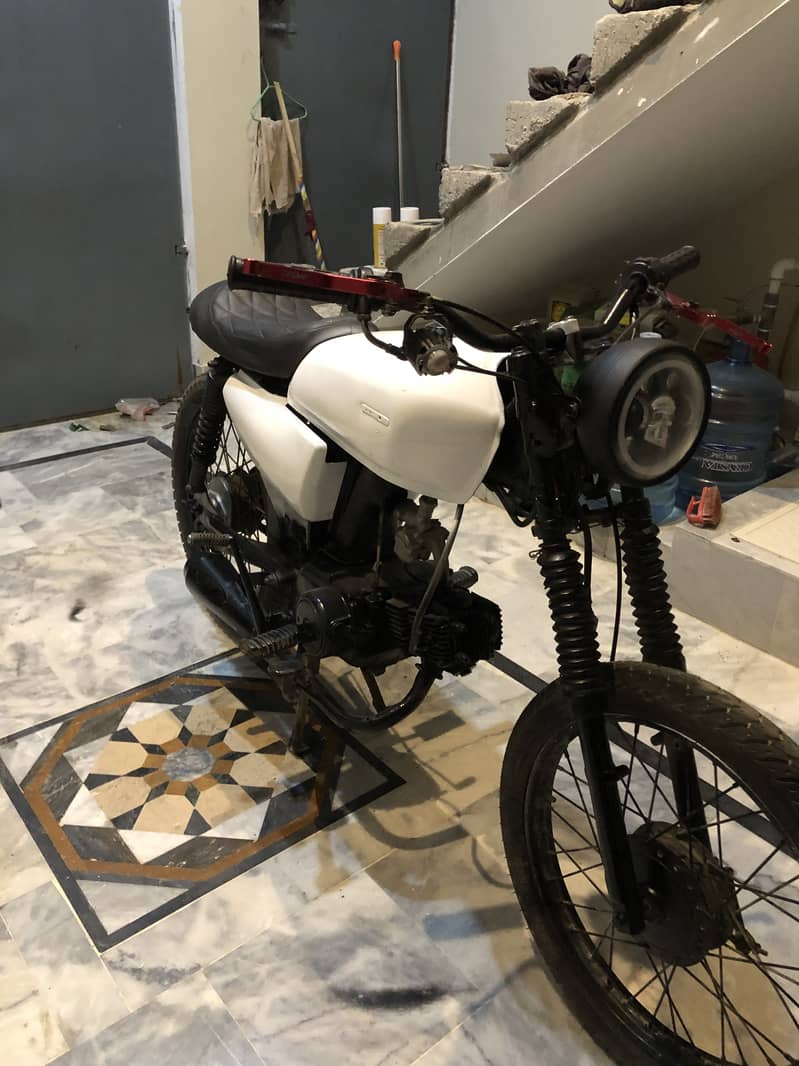 Honda CD 70 1992 Converted into Cafe Racer - Cafe Racers - 1120910896