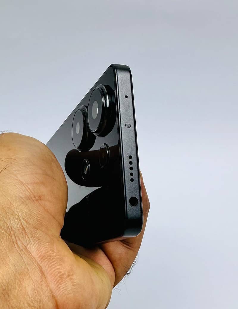 Xiaomi Redmi Note 13 Pro 7