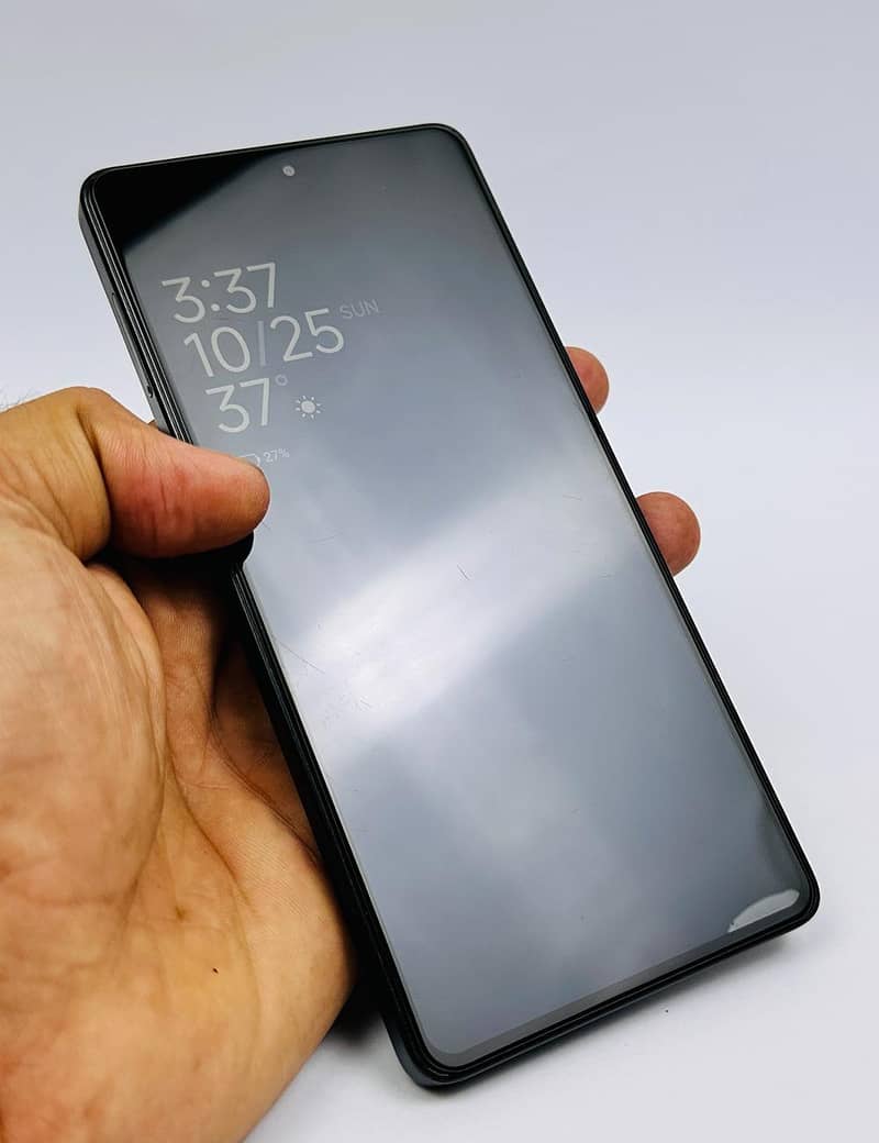 Xiaomi Redmi Note 13 Pro 9