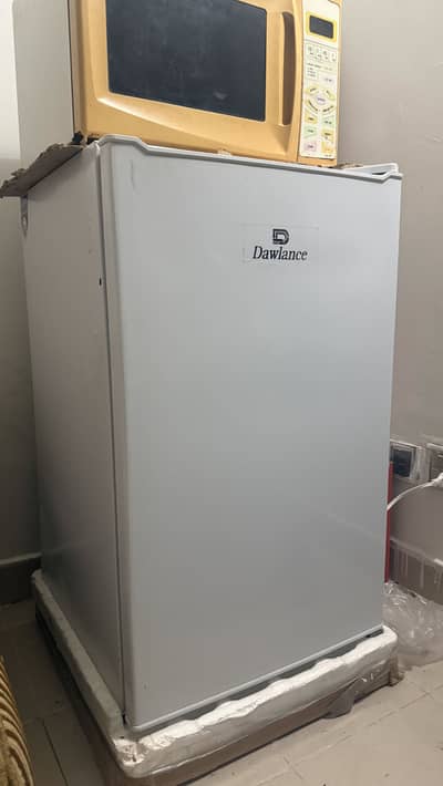 Dawlance Refrigerator for Sale – Almost New!