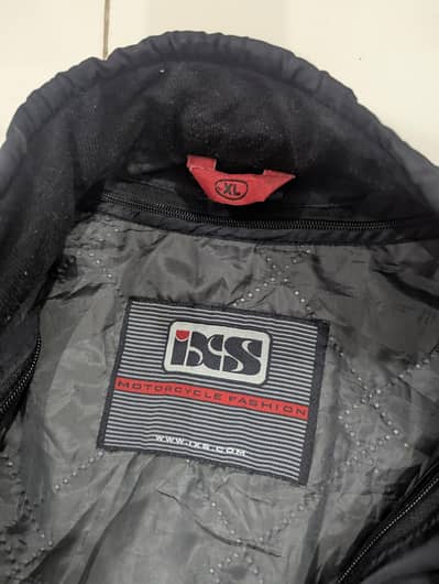 bike riding jacket with safety pads