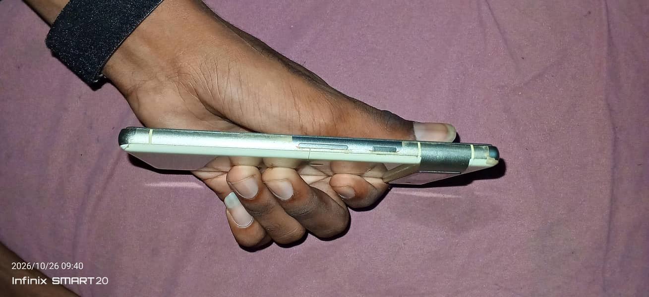 Google Pixel 7 3