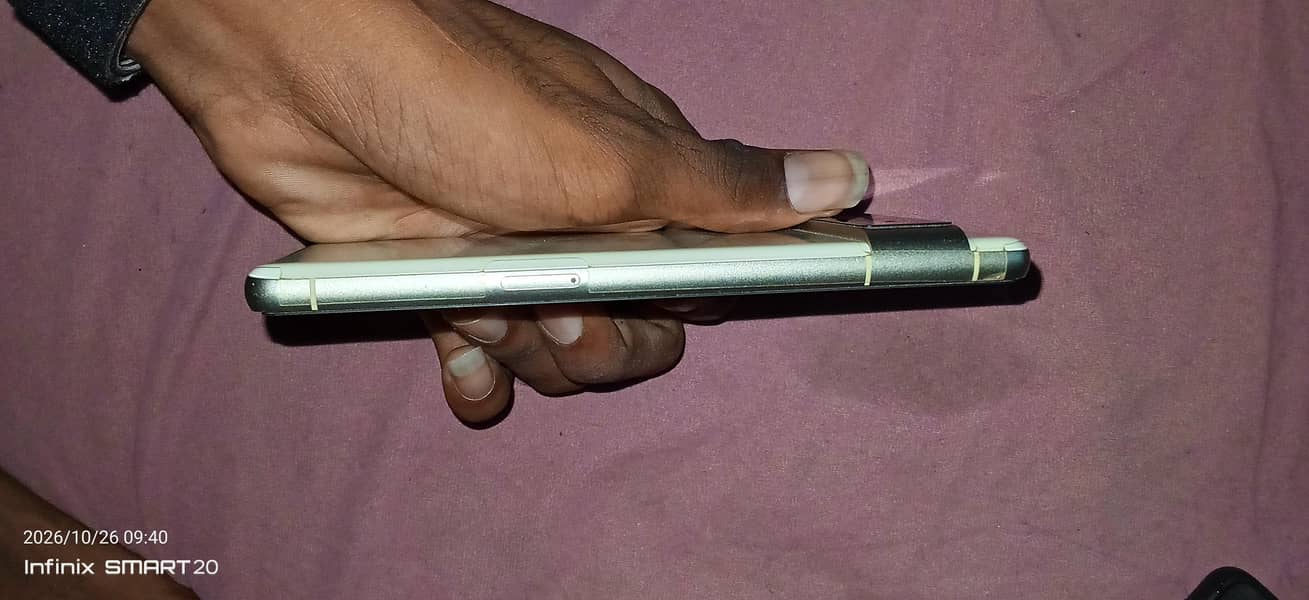 Google Pixel 7 5